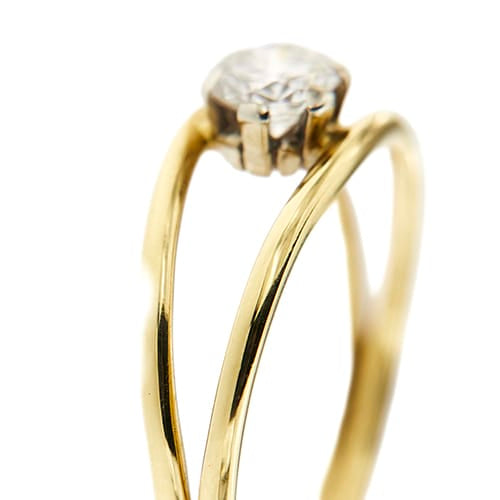 54 Bague solitaire en or jaune et diamant 0,42 ct 58 Facettes 25246