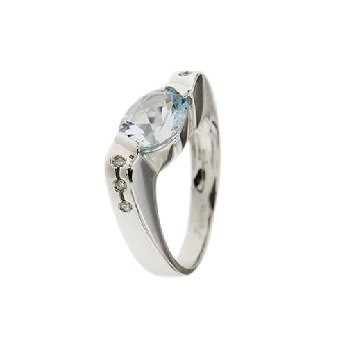 56 Mabina - Bague en or blanc avec aigue-marine et diamants 58 Facettes 27711