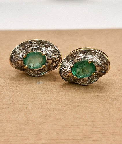 Parure - Collier, bague et boucles d'oreilles en or 18 ct et émeraudes 58 Facettes CV-116