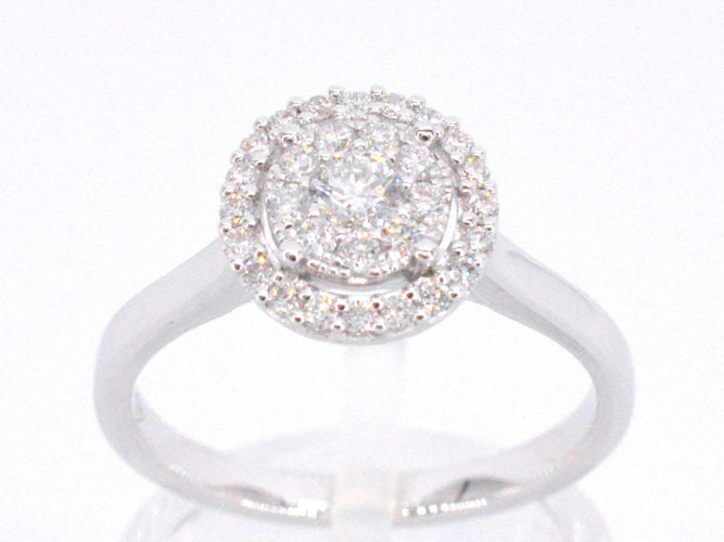 53 Bague halo en or blanc sertie de diamants 58 Facettes 1008