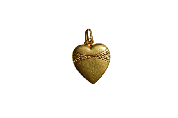 Pendentif Pendentif cœur en or jaune gravé feuilles 58 Facettes Ref 4037