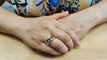 Bague 60 Bague bandeau en or 18K, saphirs et diamants 58 Facettes BAG2464.3