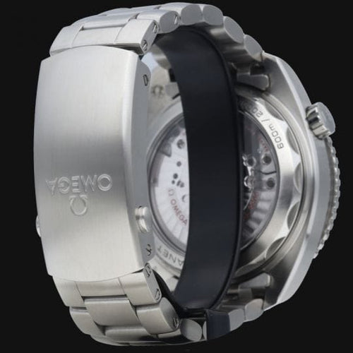 Omega Seamaster Planet Ocean - Montre en acier 58 Facettes MT47738
