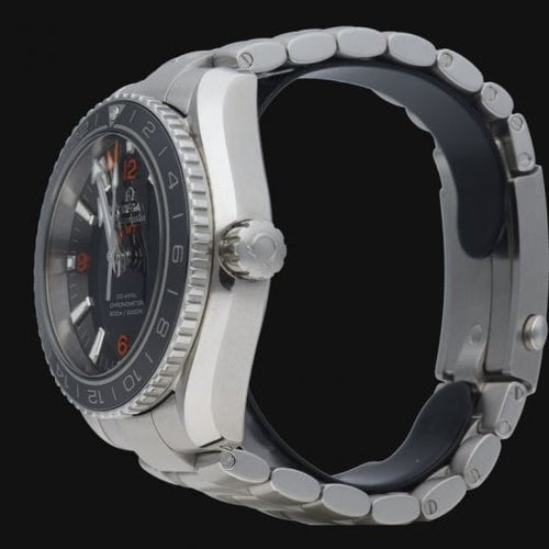 Omega Seamaster Planet Ocean GMT - Montre en acier 58 Facettes MT47745