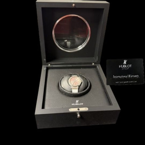 Montre Hublot Classic - Montre en acier 58 Facettes MT47502
