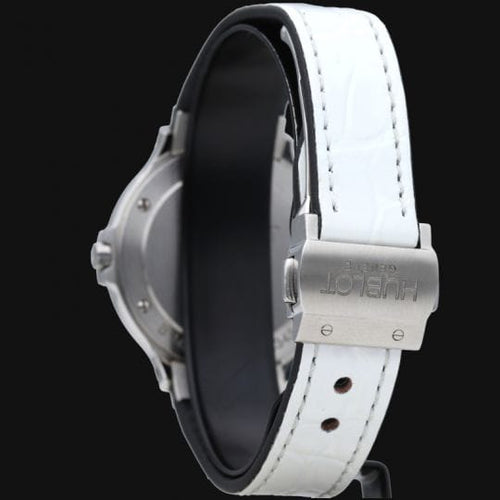 Hublot Classic - Montre en acier 58 Facettes MT47502