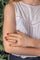 53 Bague Pompadour en or blanc et platine, saphir et diamants 58 Facettes 5450151CN