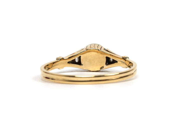 57 Art déco - Bague en or jaune 18 carats, perle et diamants 58 Facettes B471