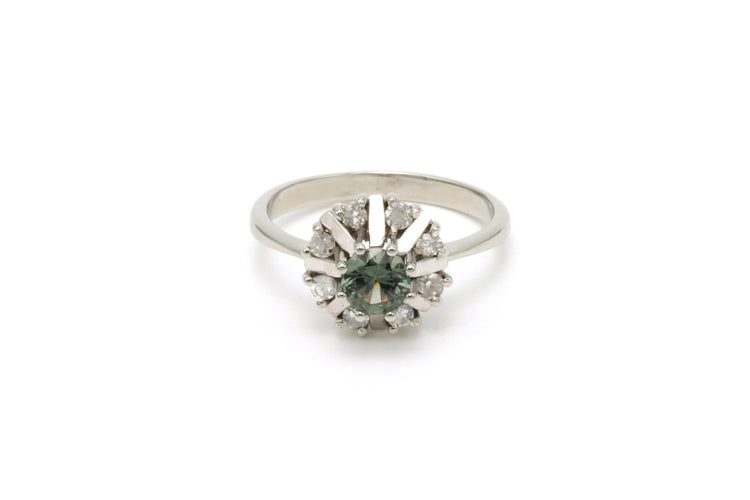 53 Années 50 - Bague en or blanc, tourmaline et diamants 58 Facettes B518