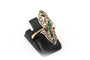 44 Bague Art nouveau en or jaune, émeraude et diamants 58 Facettes B578
