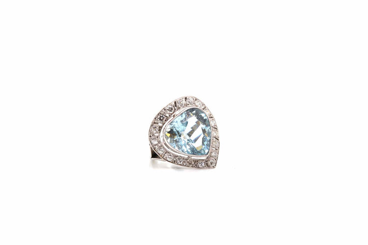 Bague 52 Bague aigue-marine et diamants en platine 58 Facettes 24749