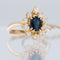 53 Bague française en or jaune 18 carats, diamants et saphir 58 Facettes A1615