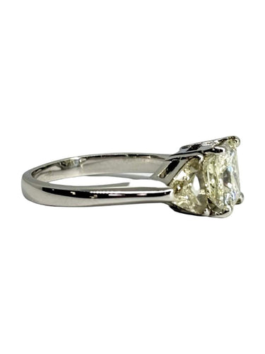 54 Bague en or blanc 18K et diamants 3,70 ct 58 Facettes 2192