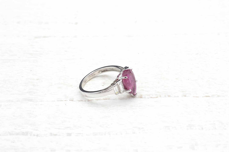 Bague 53 Bague tourmaline poire et diamants baguette en or blanc 18k 58 Facettes 23351