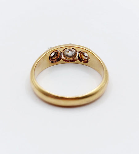 57 Bague jonc antique en or 18k et platine, diamants 58 Facettes A07684