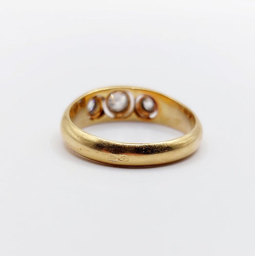 57 Bague jonc antique en or 18k et platine, diamants 58 Facettes A07684