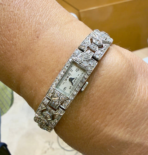 Art déco - Montre en platine et diamants 58 Facettes 91030