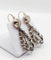 Dormeuses victoriennes - Boucles d'oreilles en or 18k, argent et diamants 58 Facettes A07687