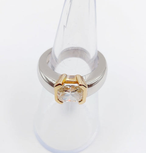 Bague 51 Bague jonc dôme vintage en or blanc 18k et diamant coussin 58 Facettes A07725