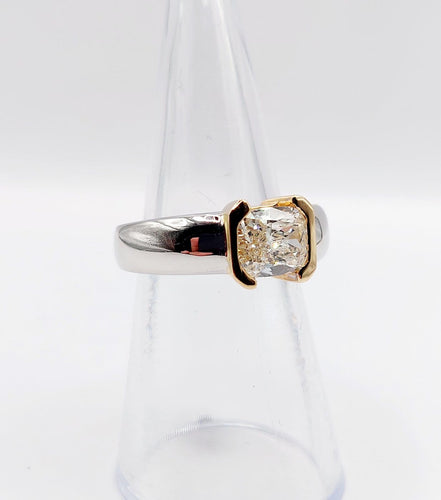 Bague 51 Bague jonc dôme vintage en or blanc 18k et diamant coussin 58 Facettes A07725