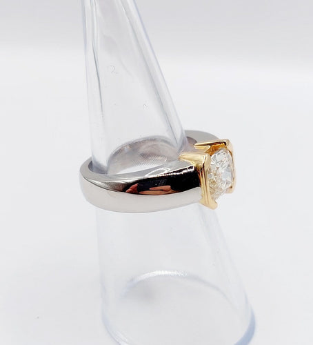 Bague 51 Bague jonc dôme vintage en or blanc 18k et diamant coussin 58 Facettes A07725