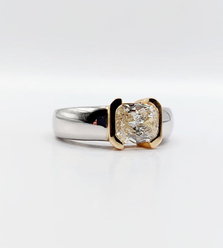 Bague 51 Bague jonc dôme vintage en or blanc 18k et diamant coussin 58 Facettes A07725