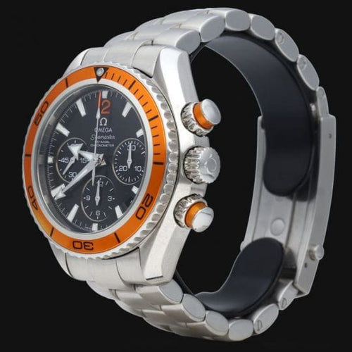 Omega Seamaster Planet Ocean - Montre chronographe en acier 58 Facettes MT47137