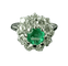 Bague marguerite en or blanc 18 carats, émeraude et diamants