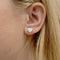Boucles d'oreilles Boucles d'oreilles puces en or blanc et diamants cœur 58 Facettes 35970