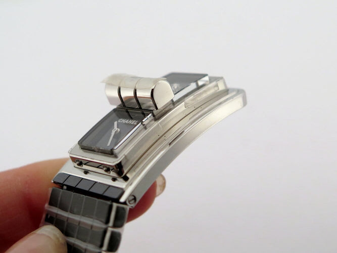 CHANEL Code Coco - Montre 21 mm en céramique et diamant 58 Facettes 276573