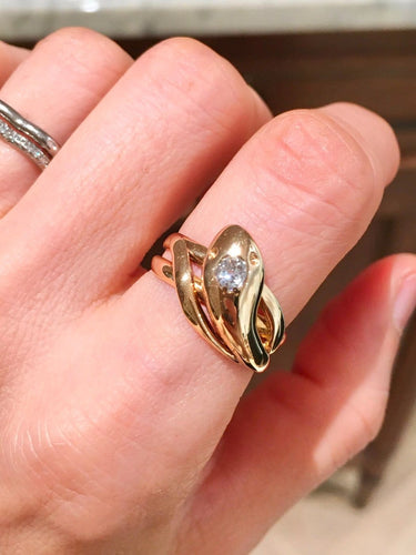 53.5 Bague serpent ancienne en or jaune 18K et diamant 58 Facettes 281