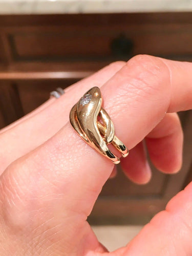53.5 Bague serpent ancienne en or jaune 18K et diamant 58 Facettes 281