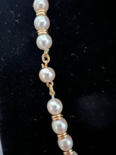 Collier en or jaune 18K et perles de culture Akoya 58 Facettes Art valo