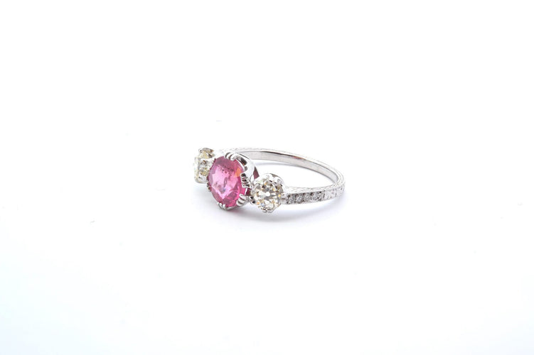 Bague 53 Bague en platine au saphir rose et diamants 58 Facettes 24833 25204