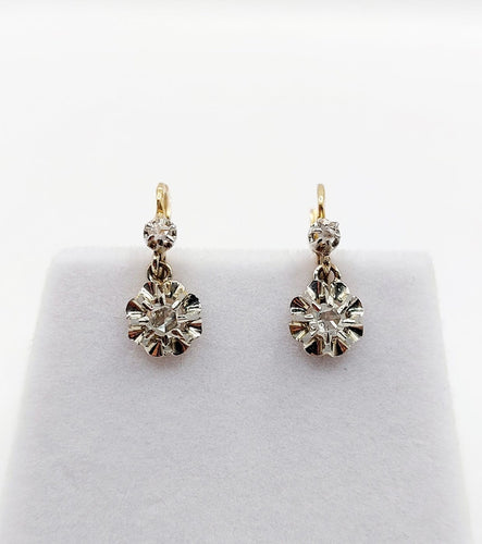 Dormeuses - Boucles d'oreilles en or 18k et diamants taille rose 58 Facettes A07699