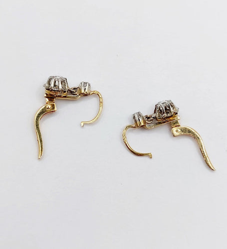 Dormeuses - Boucles d'oreilles en or 18k et diamants taille rose 58 Facettes A07699