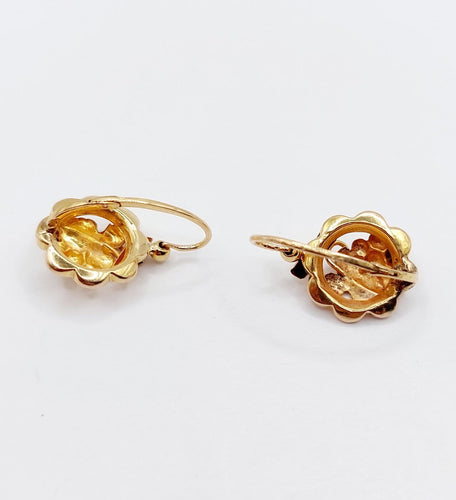 Boucles d'oreilles dormeuses vigne et raisin en or 18k 58 Facettes A07707