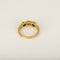52 Bague jonc en or jaune, diamant et émeraudes 58 Facettes B260398