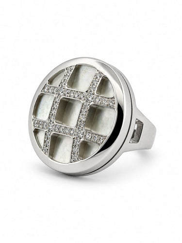 49 Cartier Pasha - Bague en or blanc, nacre et diamants 58 Facettes Pas