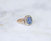 50.5 Bague marguerite en or rose, saphir de Ceylan et diamants 58 Facettes