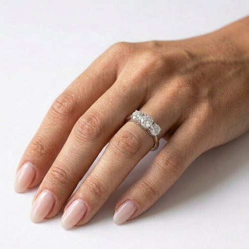 52 Bague trilogy en or blanc et diamants GIA 2,70 ct 58 Facettes G4011