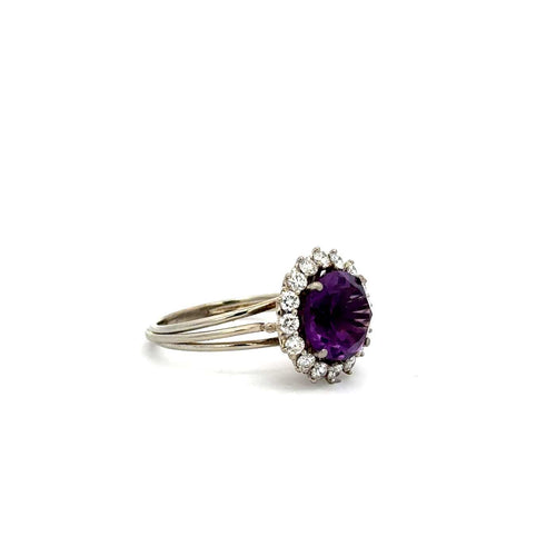 Bague 57 Bague vintage en or blanc 18 ct avec améthyste et diamants 58 Facettes 50504