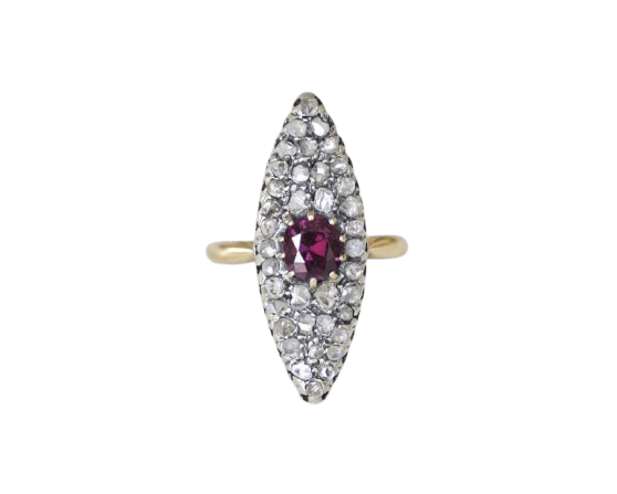 Bague marquise ancienne en or jaune, argent, rubis et diamants