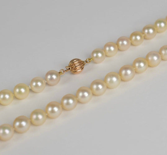 Collier 49 perles de culture blanches  AKOYA fermoir or 750°/°° 43,5 cm 58 Facettes ruellan9/4