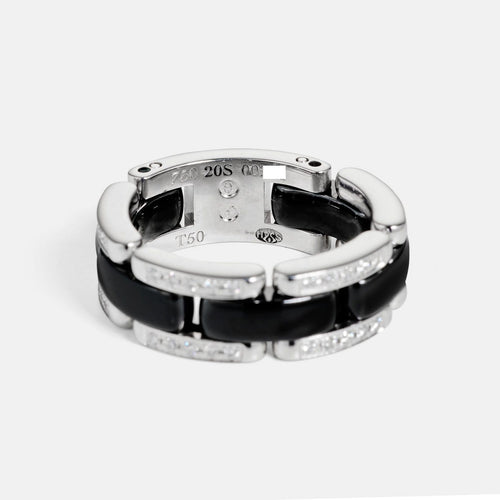 50 CHANEL Ultra - Bague en or blanc, céramique noire et diamants 58 Facettes 159