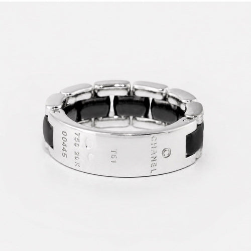 51 CHANEL Ultra - Bague en or blanc, céramique noire et diamants 58 Facettes 275