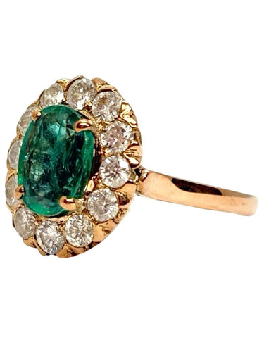 53 Bague en or rose, émeraude 1,50 ct et diamants 58 Facettes 2251