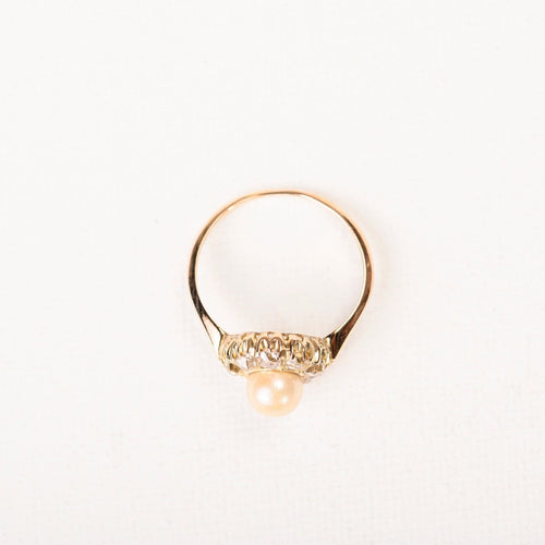 53 Bague marguerite en or rose, perle de culture et diamants 58 Facettes LMB-394