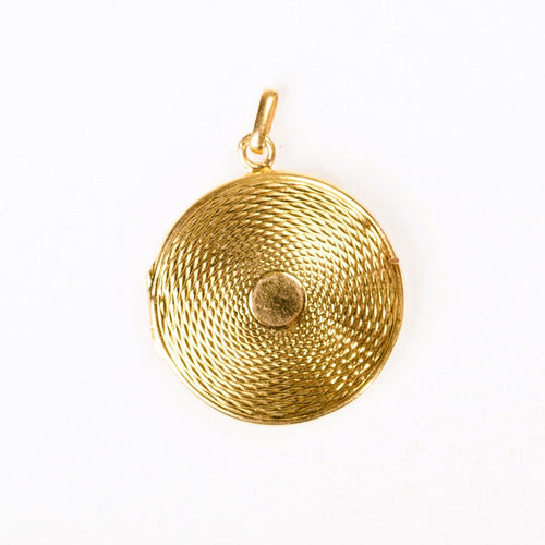 Pendentif médaillon ouvrant en or jaune guilloché 58 Facettes LMB-393