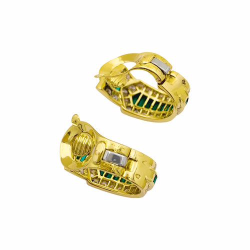 Boucles d'oreilles Van Cleef & Arpels Ceinture - Boucles d'oreilles en or jaune, diamants et émeraudes 58 Facettes 35964
